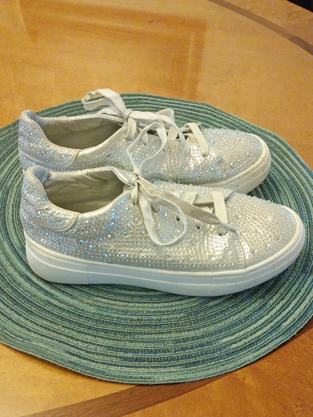 Sincerly Jules Silver Rhinestone Lace-Up Sneakers Sz 3 Youth Or 5 Women's